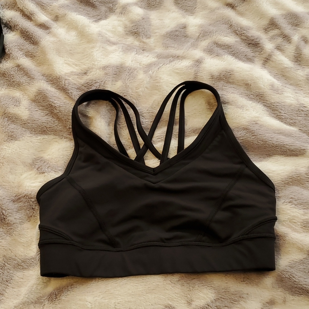 Lululemon Sports Bra - size 6, black